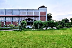 Mahi Resort, Vadodara