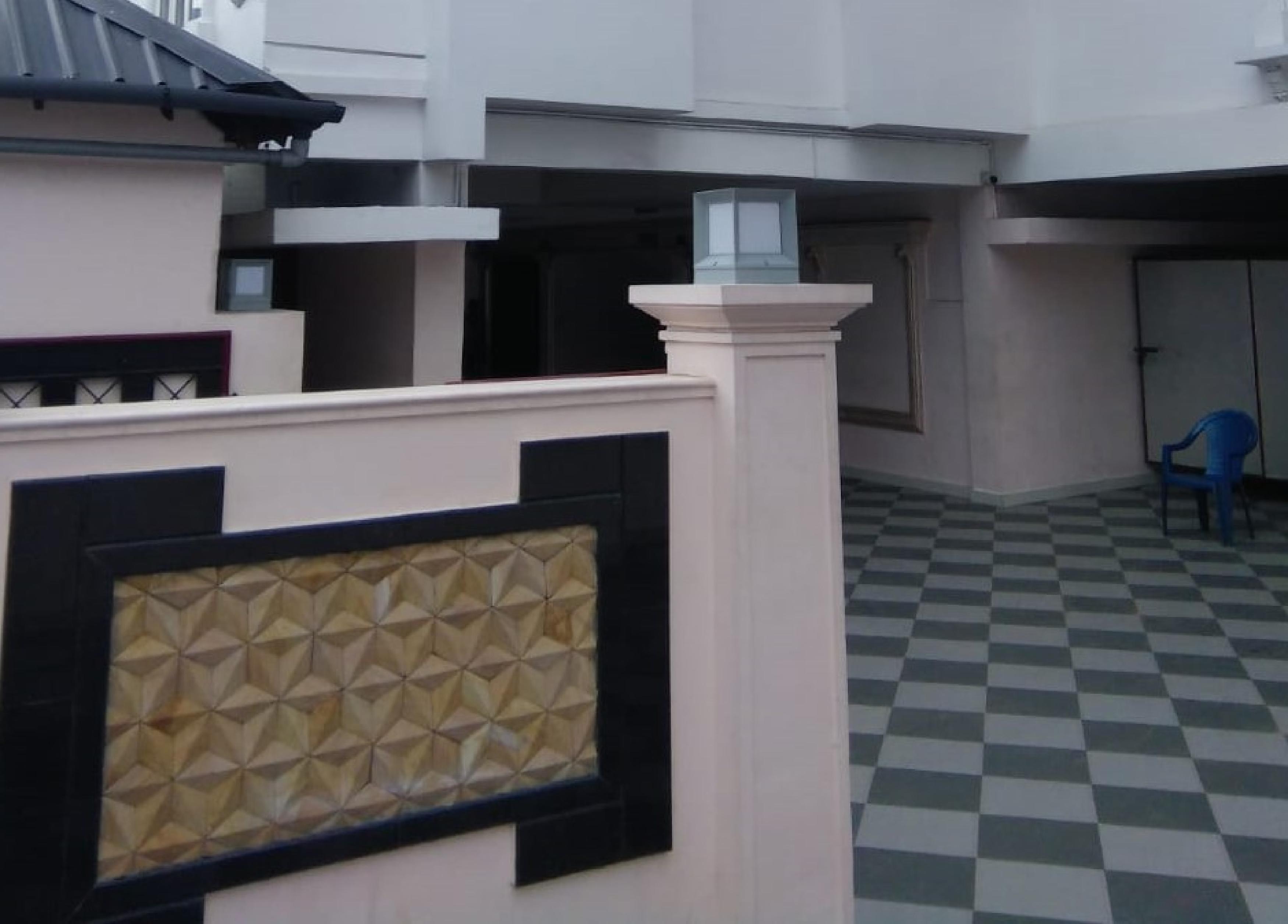 Aruna Tourist Home - Tap to explore photos