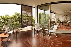 Bungalow 99, Delhi