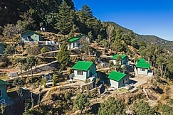 Zostel Plus Nainital (Naina Range), Nainital