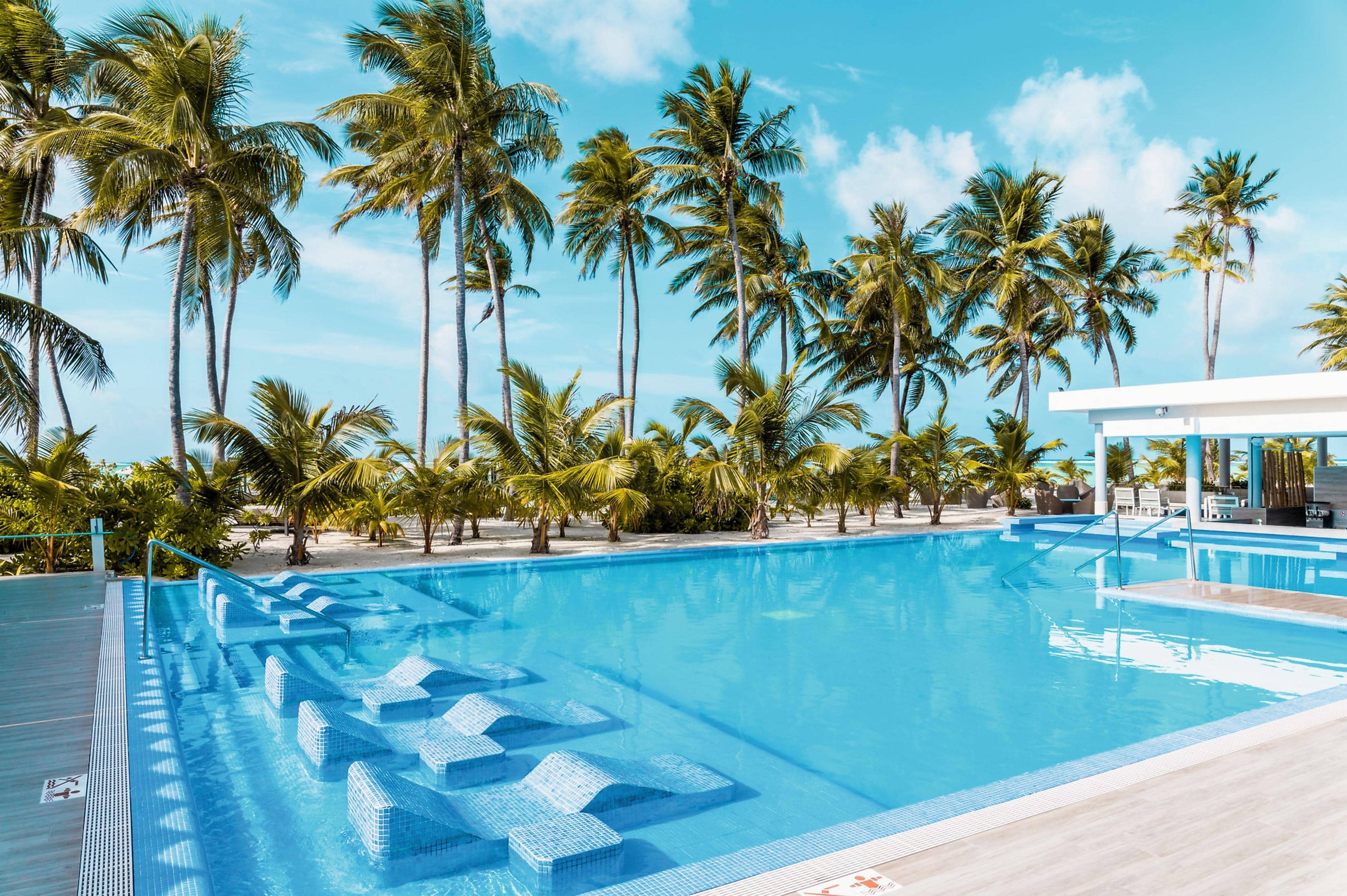 RIU Palace Maldives - 24 Hours All Inclusive - Tap to explore photos