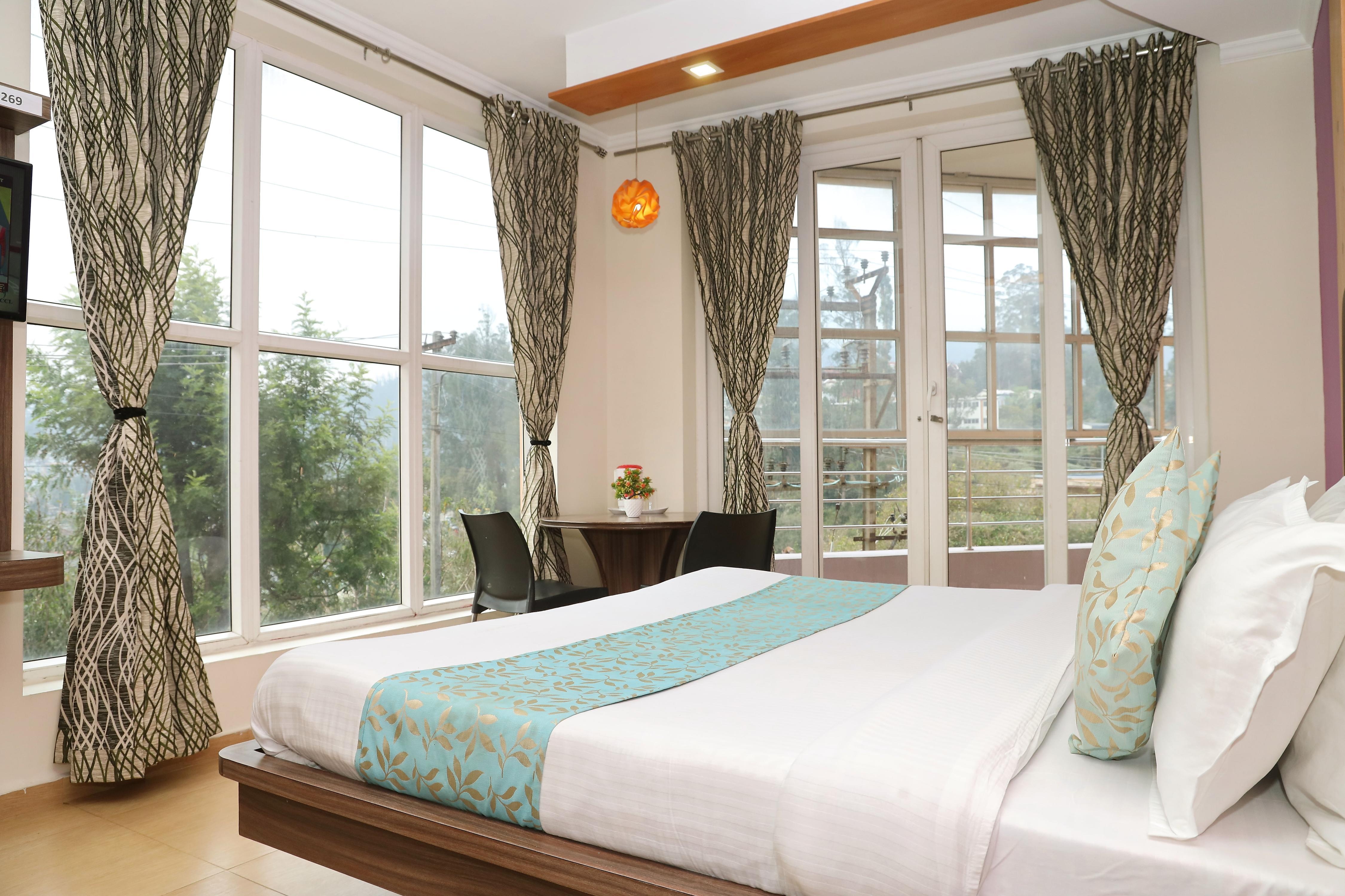 Divi heritage inn - Tap to explore photos