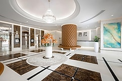 Golden Sands Hotel & Residences, Masfut