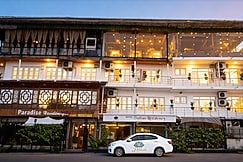 Hotel Sultan Residency Nigeen Lake, Srinagar