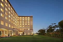 Ramada by Wyndham Jaipur Jaisinghpura, Jaipur