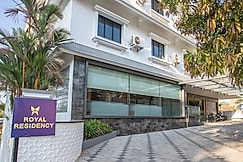 Royal Residency by Whitestone Suites, Cochin