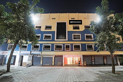 Townhouse Rajdhani Residency