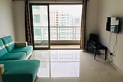 Sky High | Room & Pool, Pune