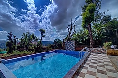 Saffronhouse Resort, Mahabaleshwar