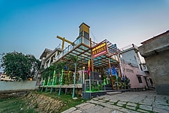 Shiv Rudraksh Resort - Near Assi Ghat, Varanasi