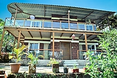 DV-INNS Meridien Villa - Besides Valley View & Strawberry Farms, Mahabaleshwar