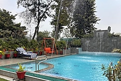 Talwar Farm 4BHK Villa with Pool Near Gurgaon, Bhiwadi