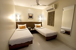Hotel Rahat, Mumbai