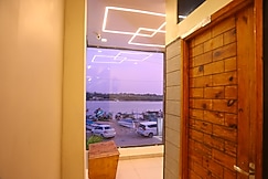 ANNAI BAY, Velankanni