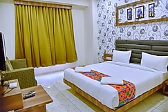 Hotel Krishna Palace, Anand