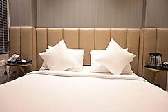 Hotel Platinum Inn, Prayagraj