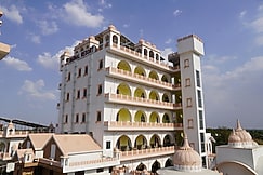 Badhal Heritage, Phulera