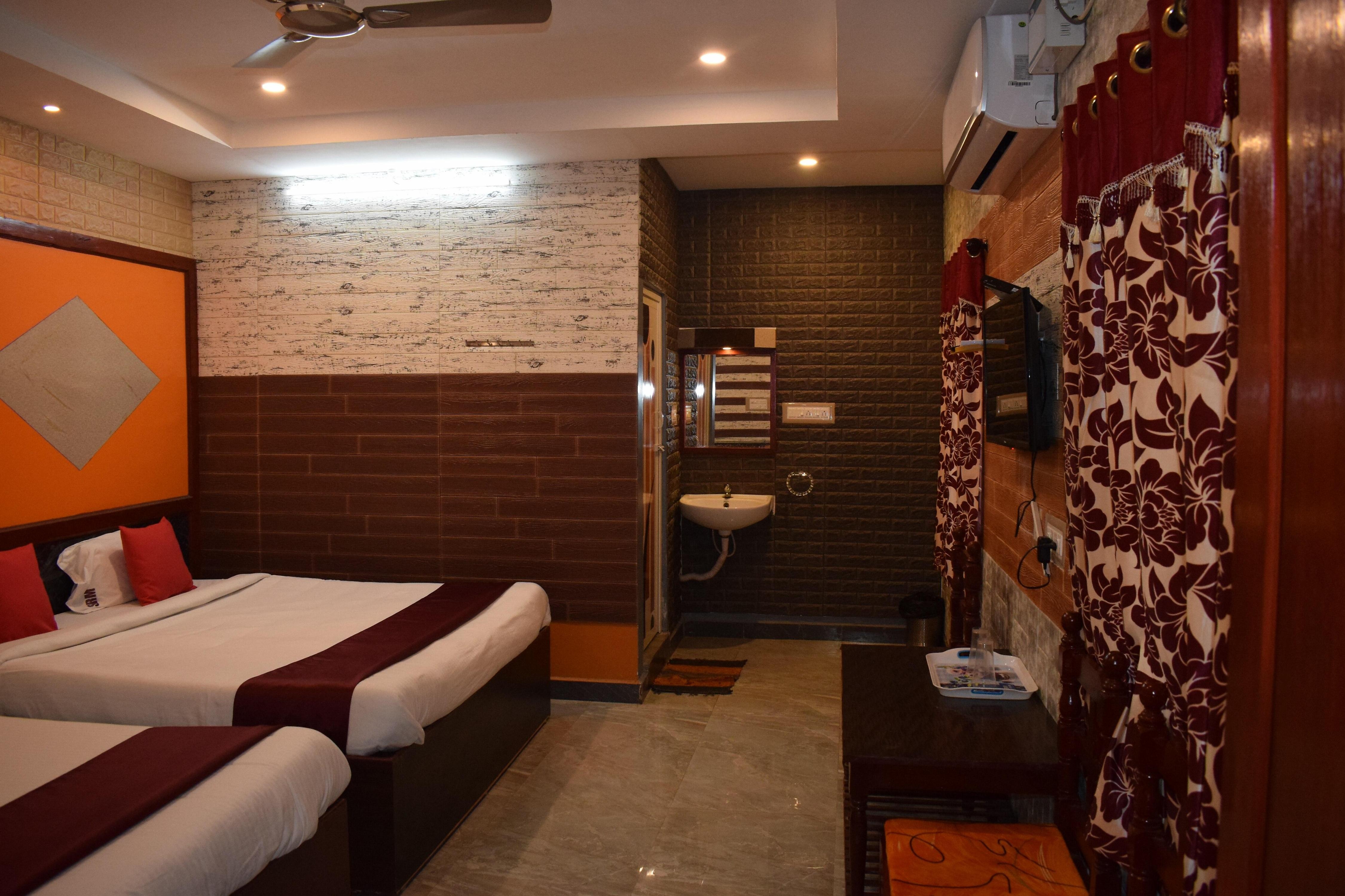 Gnanam Beach Residency - Tap to explore photos
