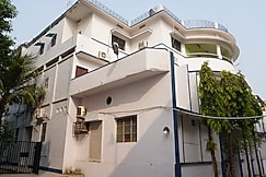 Hotel Diamond Plaza, Rajgir