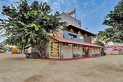 Clouds Serviced Apartments | Rooms & Wi-Fi, Vellore