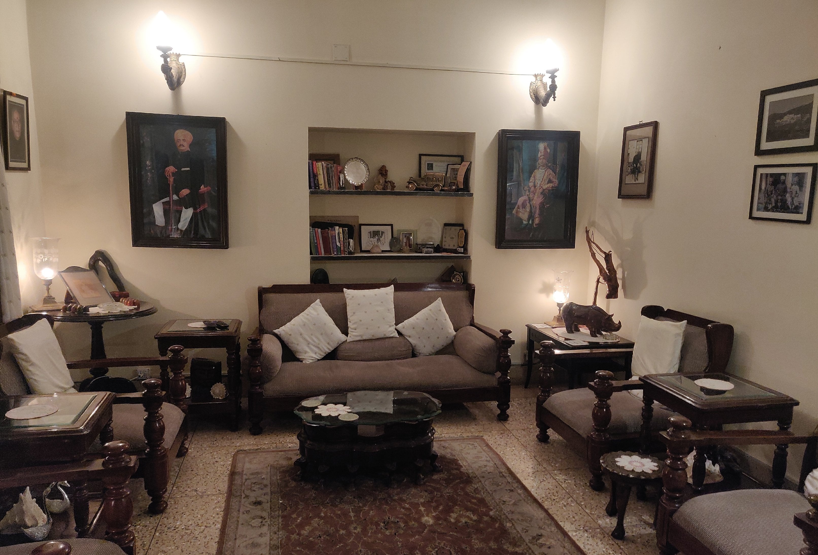 Neemrana Homestay - Tap to explore photos