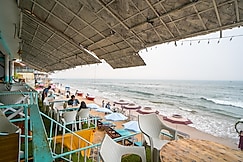 Janet & John's Beach Resort since 1989, Goa