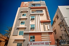 HOTEL SR EXECUTIVE INN, Kakinada
