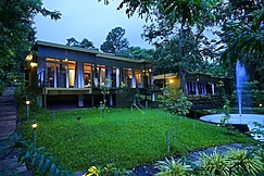 KURUVA ISLAND RESORT & SPA, Wayanad