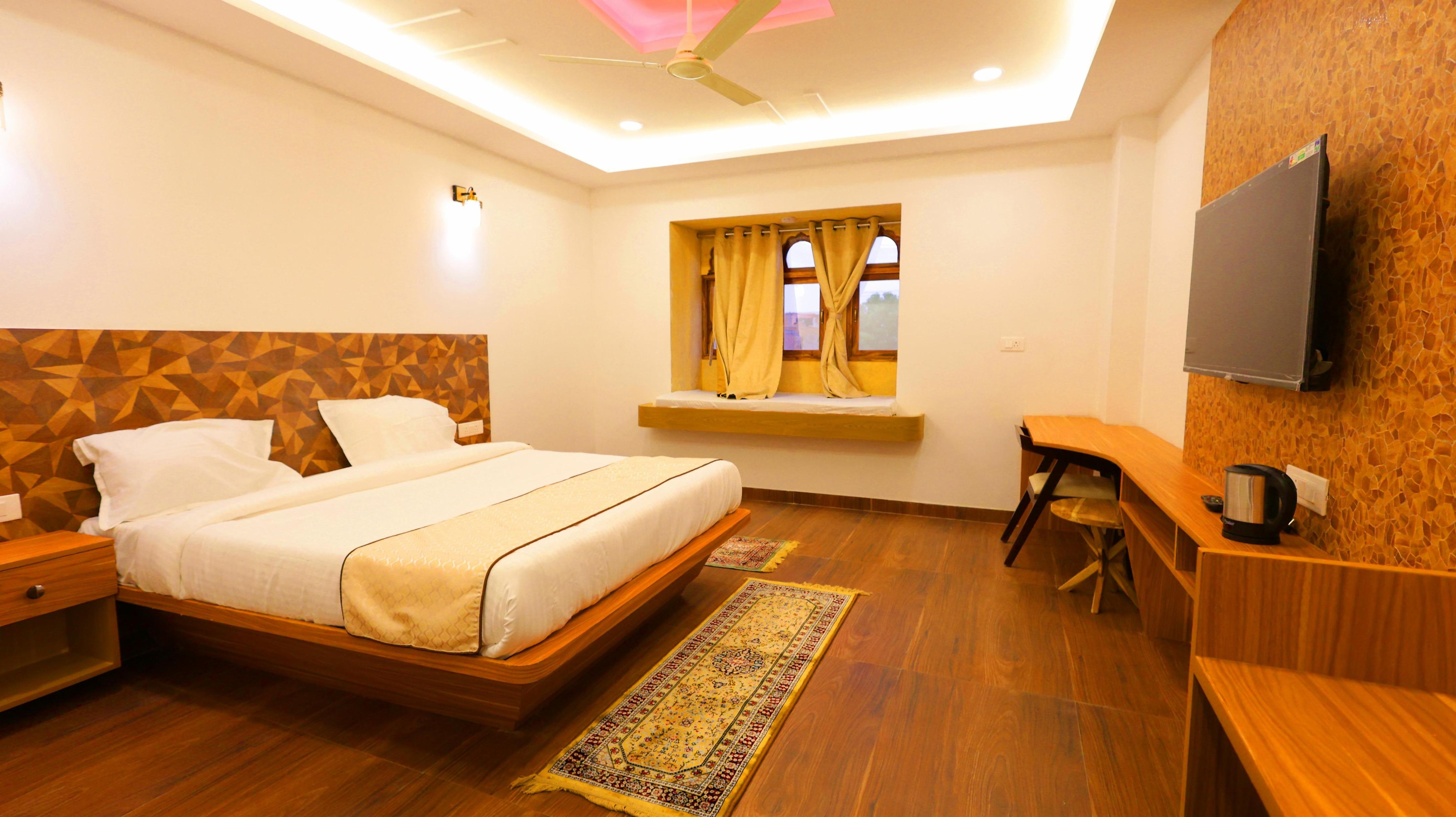Hotel Jaisal Inn - Tap to explore photos