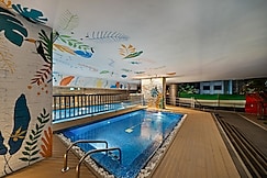 PARK REGIS - Near Burj Khalifa , دبى