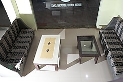hotel madhusudan palace, Anuppur