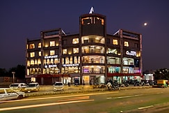 Hotel Unity, Ahmedabad