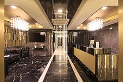 Pratunam Atrium Hotel, Bangkok