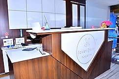 Hotel Golden Grand, Kovur