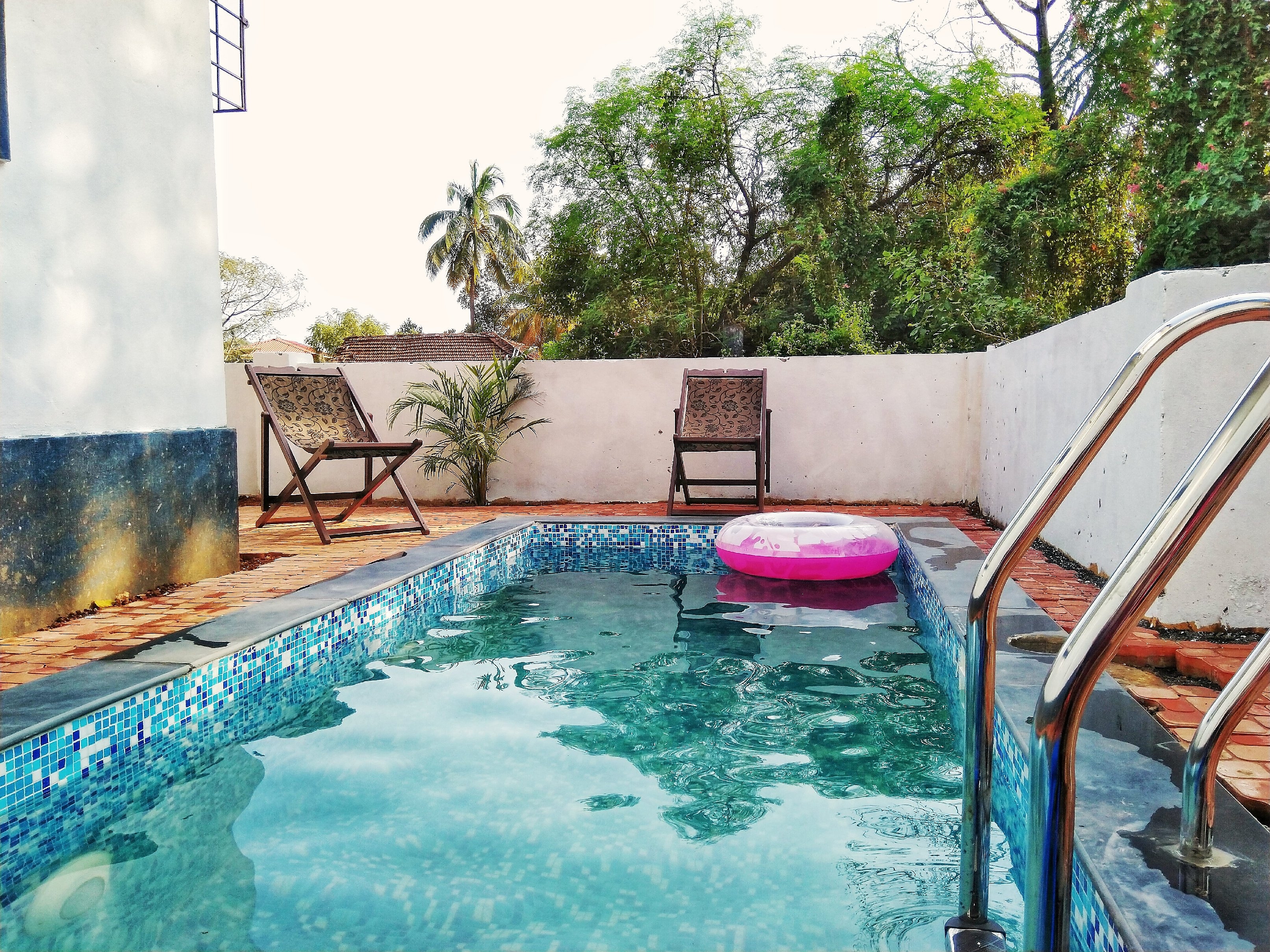 Goan Holiday Stay - Villa Casa De Ferias with private pool - Tap to explore photos