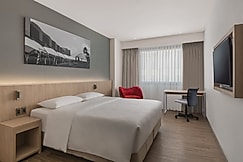 Park Inn by Radisson North EDSA, Metro Manila