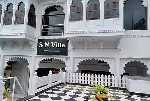 S N Villa Homestay | Rooms & Terrace