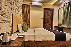 HOTEL JANKI INN, Varanasi