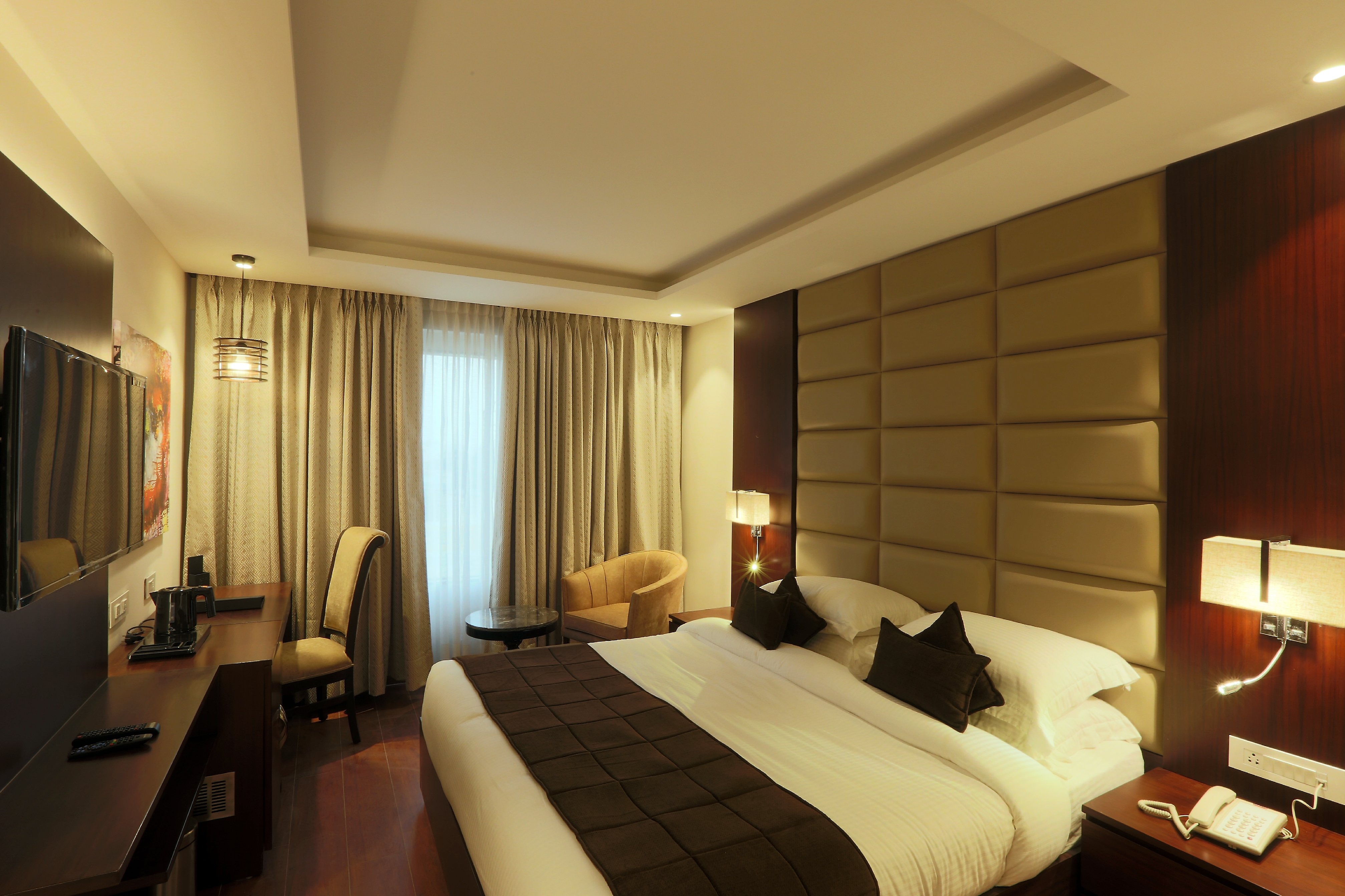 Fairyland Clarks Inn 𝗕𝗢𝗢𝗞 Bhopal Hotel 𝘄𝗶𝘁𝗵 ₹𝟬 𝗣𝗔𝗬𝗠𝗘𝗡𝗧