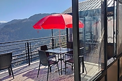 Nature Homestay | Hill-view Rooms, Mashobra