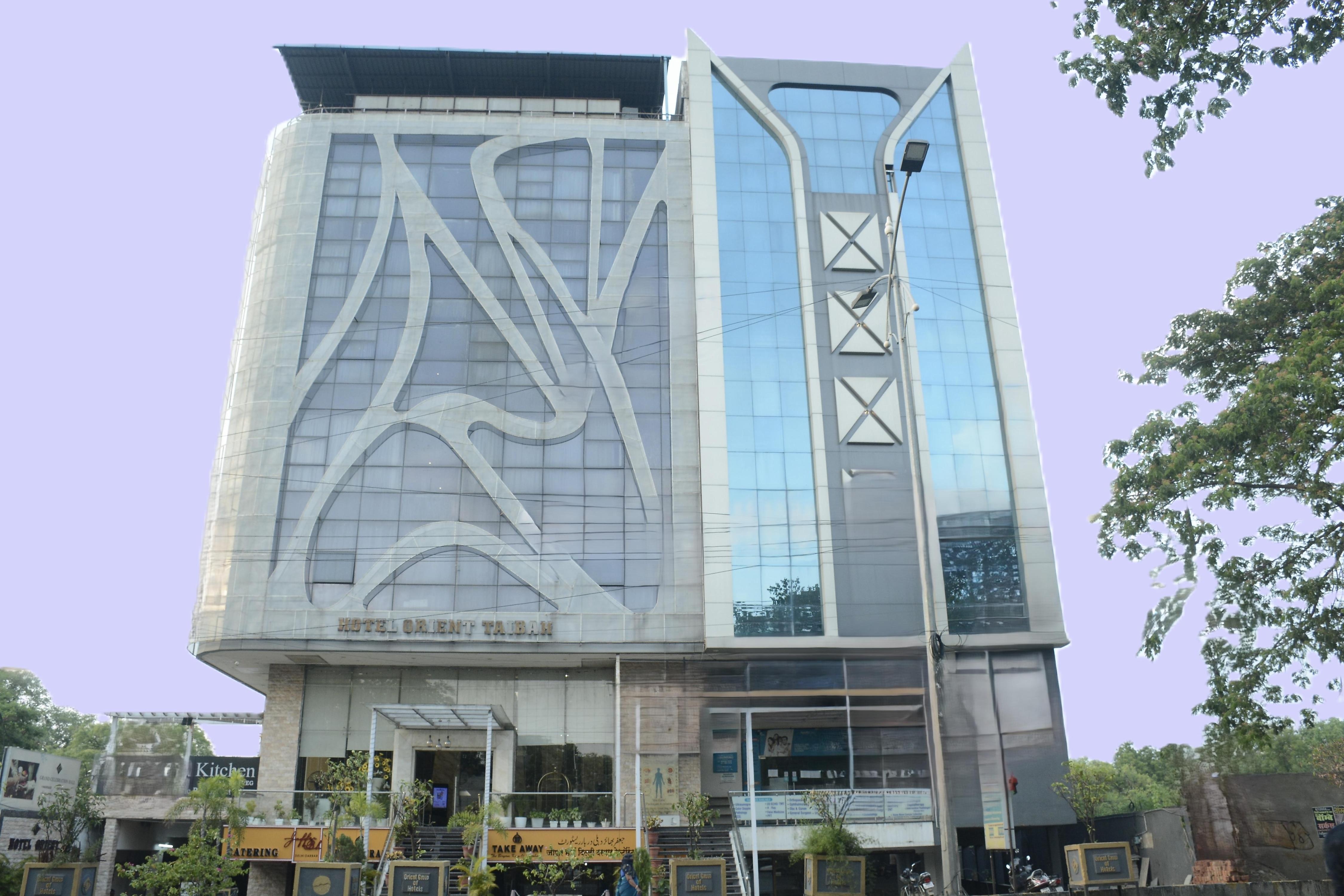 Hotel Happy Spring, Nagpur