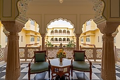 Hotel Raj Bagh Palace Jaipur, Jaipur