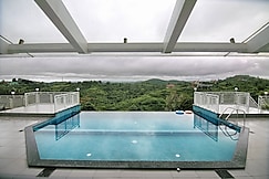 Le Collines Resort