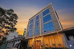 Hotel D Capitol Delhi Airport, Delhi