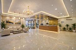 Hotel D Capitol Delhi Airport, Delhi