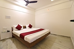 Hotel Surya, Chitradurga