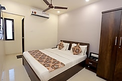 Hotel Blue Leaf, Rajkot