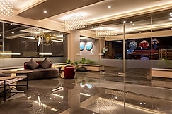 Little Mastiff Moshi by OTHPL, Pune