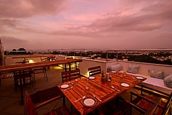 Crimson Park Residency & Spa by Wondercliff, Udaipur