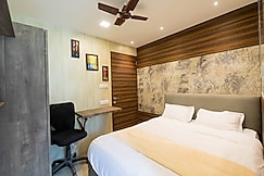 Hotel New Sky Palace Residency, Mumbai